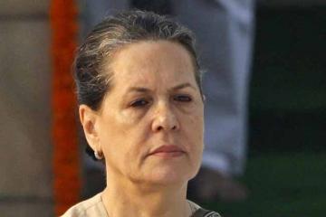 Congress President Sonia Gandhi Meets Rain Affected Farmers In Rajasthan