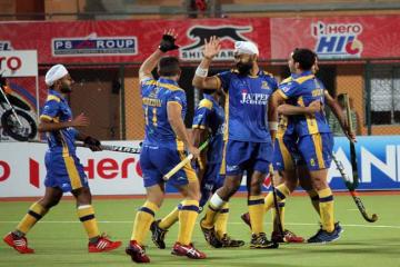 HIL: Punjab Warriors set up a title clash with Ranchi Rays
