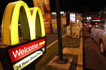 US woman jailed after McDonald�s shooting over burger