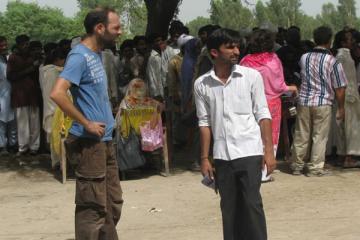 US drone strike in Pakistan kills American, Italian hostages, Obama takes responsibility