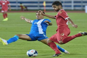 Sloppy India pushes Oman but falls short