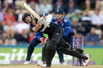 New Zealand takes 2-1 ODI series lead in England