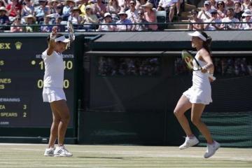 Sania, Martina enter Wimbledon final