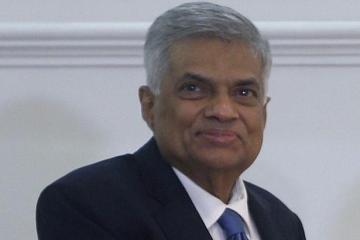 Ranil ahead of Rajapaksa in Sri Lanka opinion poll