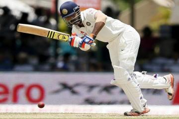 Rahul and Kohli steer India to safe waters