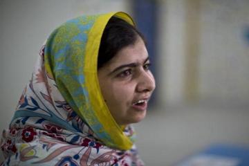 Malala given 24-hour armed guards, amid threats in UK