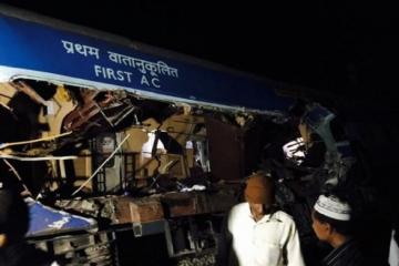 Five killed in Nanded Express accident near Anantapur