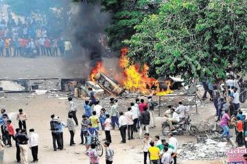 Gujarat violence: Death toll rises to nine