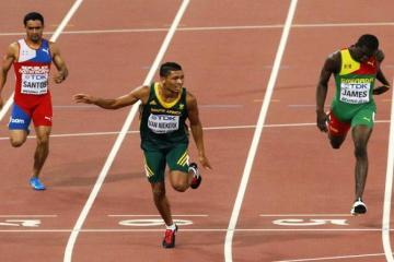 van Niekerk scorches the track