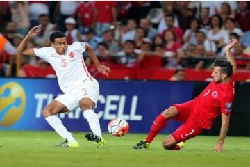 Turkey beat Netherlands in Euro 2016 qualifier