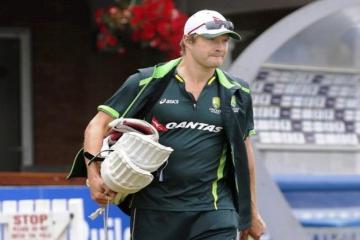 Watson retires from test cricket after new injury