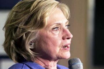 Hillary Clinton says sorry for using private email at State Department