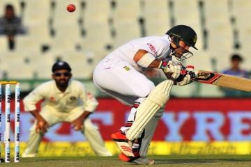 Elgar criticises pitch; Bangar says Indian total is too big