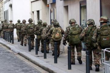Paris anti-terror raid ends; 2 dead, 7 arrested