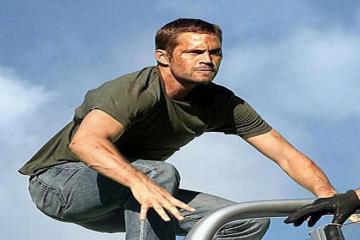 Paul Walker�s father files lawsuit against Porsche