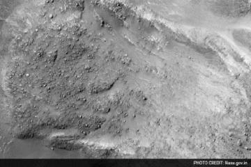 NASA captures landslip on Mars