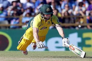 Smith, Bailey nudge Australia to victory in first ODI against India
