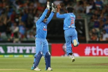 Bumrah, Kohli help India win 1st T20I against Australia